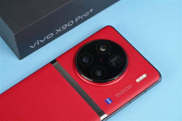 全球首发的第二代骁龙8！vivo X90 Pro+开箱图赏