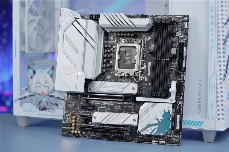 ROG B760-G小吹雪D5评测:最能超的小主板 轻松提升14%