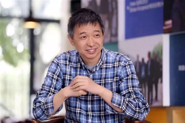 阔别10年:阿里传奇大佬正式归回!