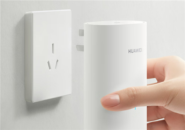 全屋满信号 Wi-Fi网速10倍提升 华为路由595元（首发899）