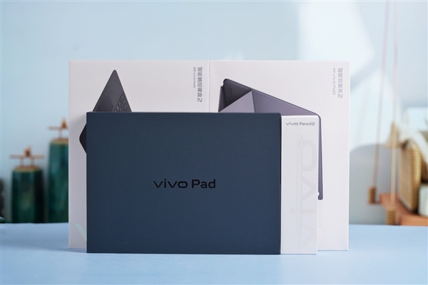 12.1英寸144Hz高刷屏+天玑9000！vivo Pad2开箱图赏