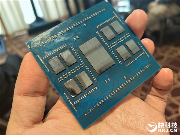 128核心256线程谁敢一战！AMD Zen4c登场：竞品没发就输了