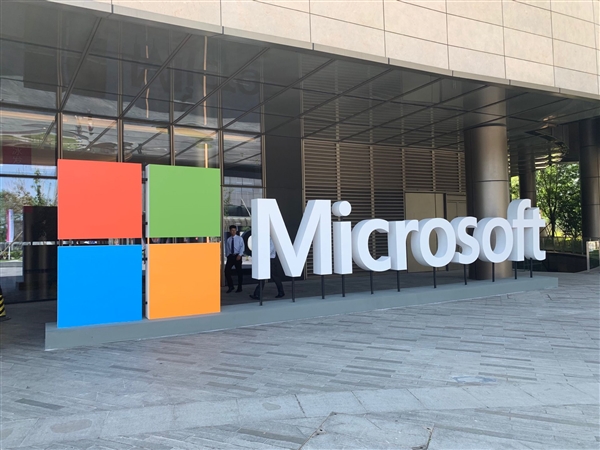 微软将推出Surface Laptop Studio 2:i7-13800H+RTX 4060