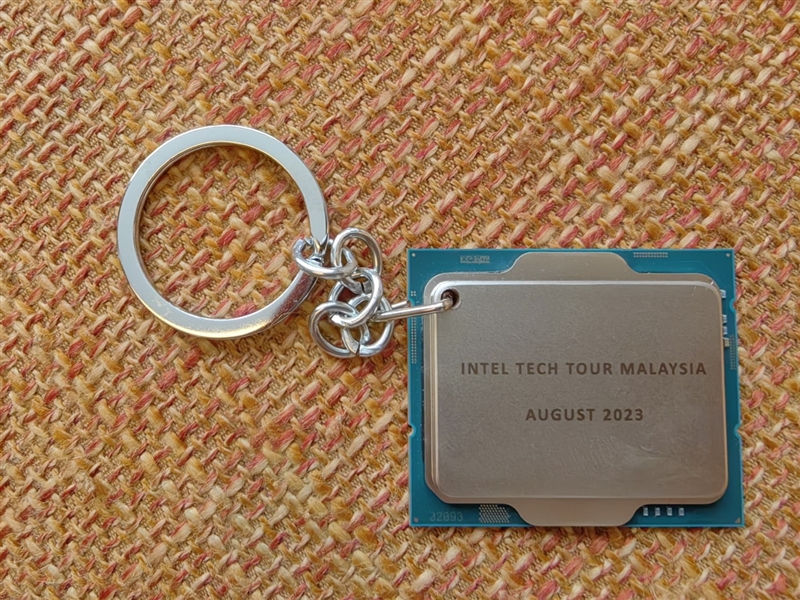 Intel马来西亚工厂游记：全球唯一！酷睿Ultra全力量产中
