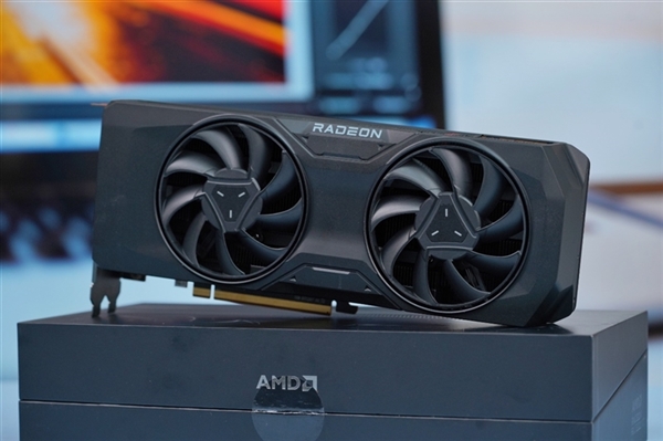 AMD显卡驱动神技终于实现!性能飙升50%