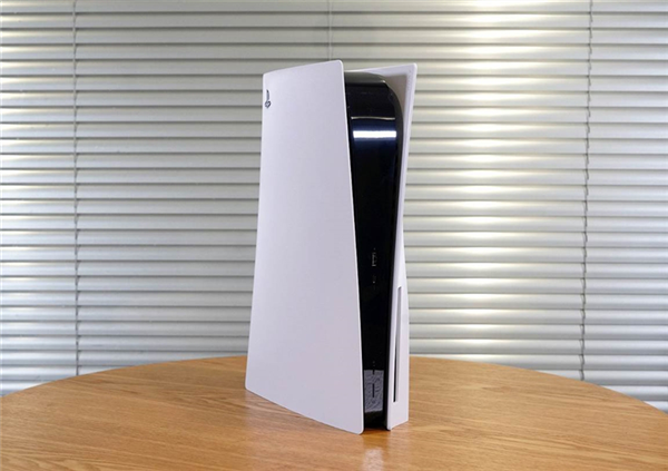 一步到位!索尼PS5新系统来了:能扩容8TB SSD