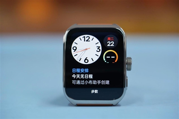 绝美全曲面柔性屏！OPPO Watch 4 Pro图赏