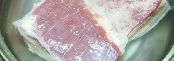 肉泡在水里多久为宜