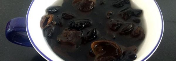 熟的木耳泡多久就不能吃了