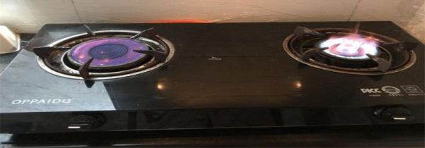 煤气灶按钮一放就灭掉怎么回事