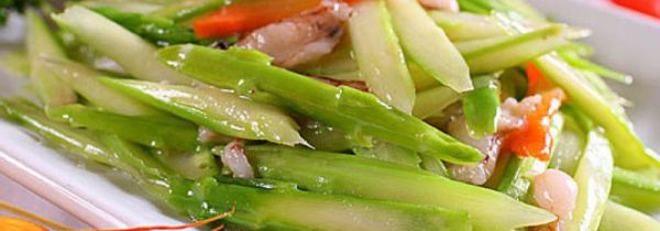 炒芦笋要焯水吗