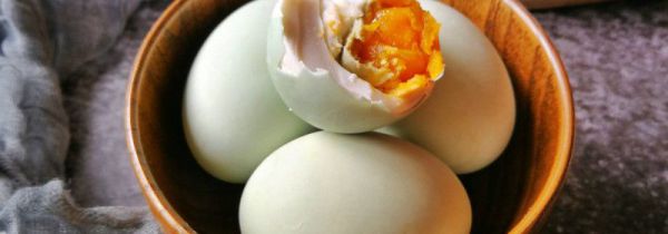 咸鸭蛋一般腌制多久可以吃