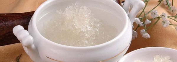 银耳和燕窝的营养价值一样吗