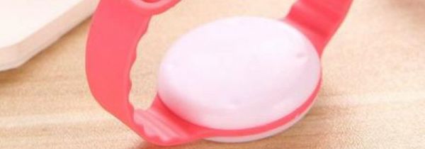 防蚊扣里面是什么成分有毒吗