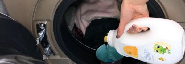 袜子能和衣服一起丢洗衣机吗