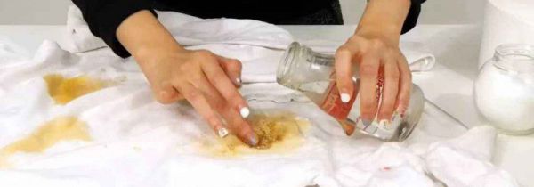 衣服溅到84怎么去除