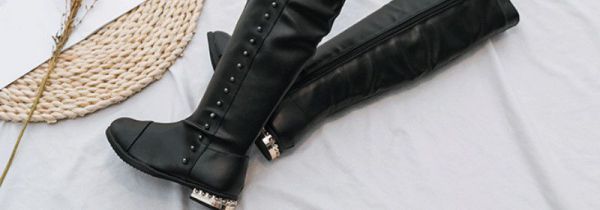 长筒靴怎么穿不会掉