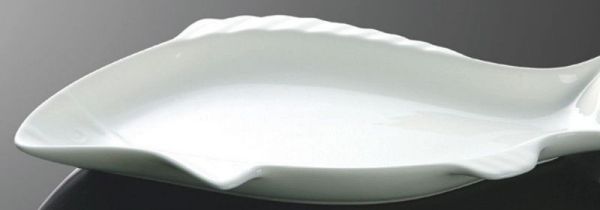 盘子上的胶怎么去掉