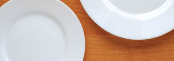 盘子上的标签怎么去掉