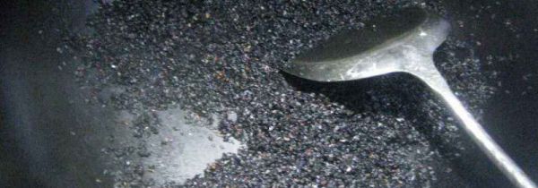 黑芝麻要不要炒熟和打碎?