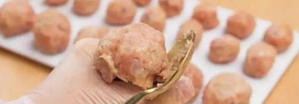 做肉丸子需要放什么粉