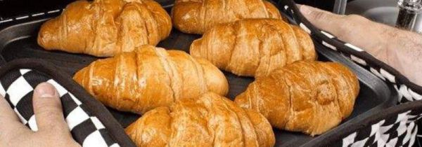 烤箱烤牛角包的温度和时间