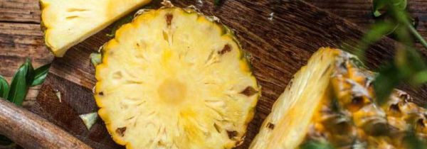 菠萝中间黑心了还能吃吗