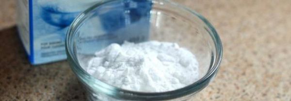 小苏打过期一年可以用吗