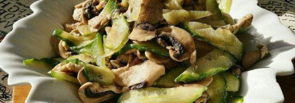 蘑菇和黄瓜能一起吃吗