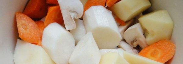 萝卜可以和土豆一起炖吗