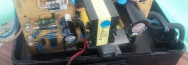 电瓶车充电器一闪一闪怎么回事