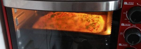 烤的面包为何里面发粘