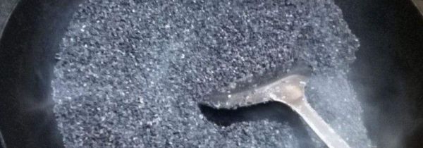 刚洗过的黑芝麻可以直接炒吗