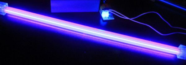 紫外线灯属于五金吗