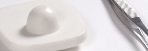 超市袜子上的磁扣怎么去掉