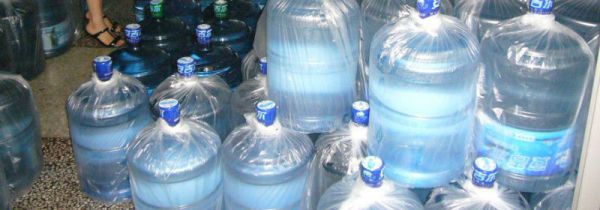 桶装水过期烧开能喝吗