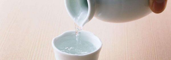 怎么分辨白酒是不是纯粮食酒