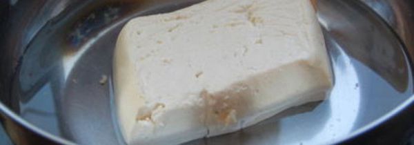 豆腐表面发粘怎么处理