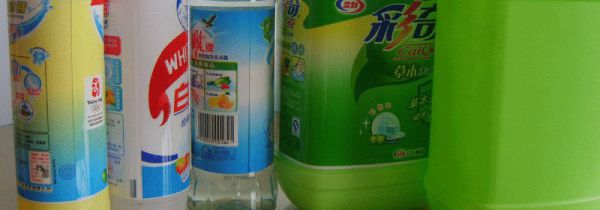 塑料桌布渗红油怎么办