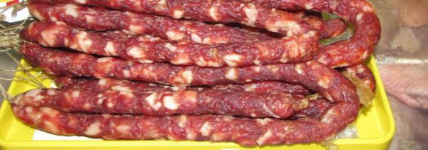 香肠表面有白色怎么处理