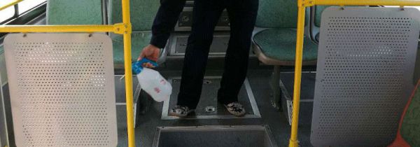 公共汽车如何消毒