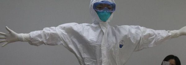 防护服的穿脱流程及注意事项