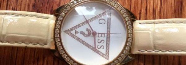 白色表带怎样预防发黄