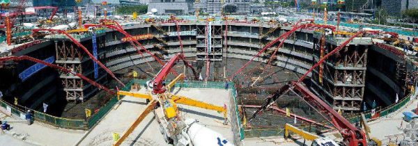 上海中心大厦地基多深