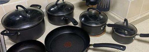 不粘锅涂层脱落还能用吗