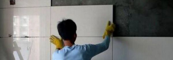 用什么贴瓷砖牢固