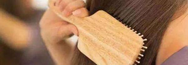 梳子头发带什么电荷