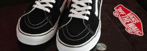 vans大一个手指要换吗