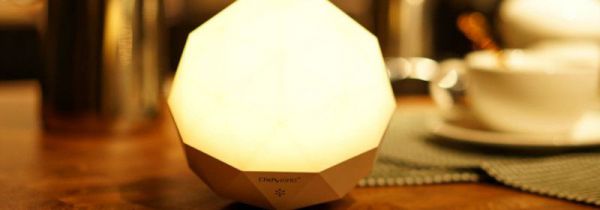 女人开灯睡觉的危害