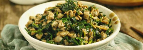 韭菜炒牛肉能炒在一起吃吗